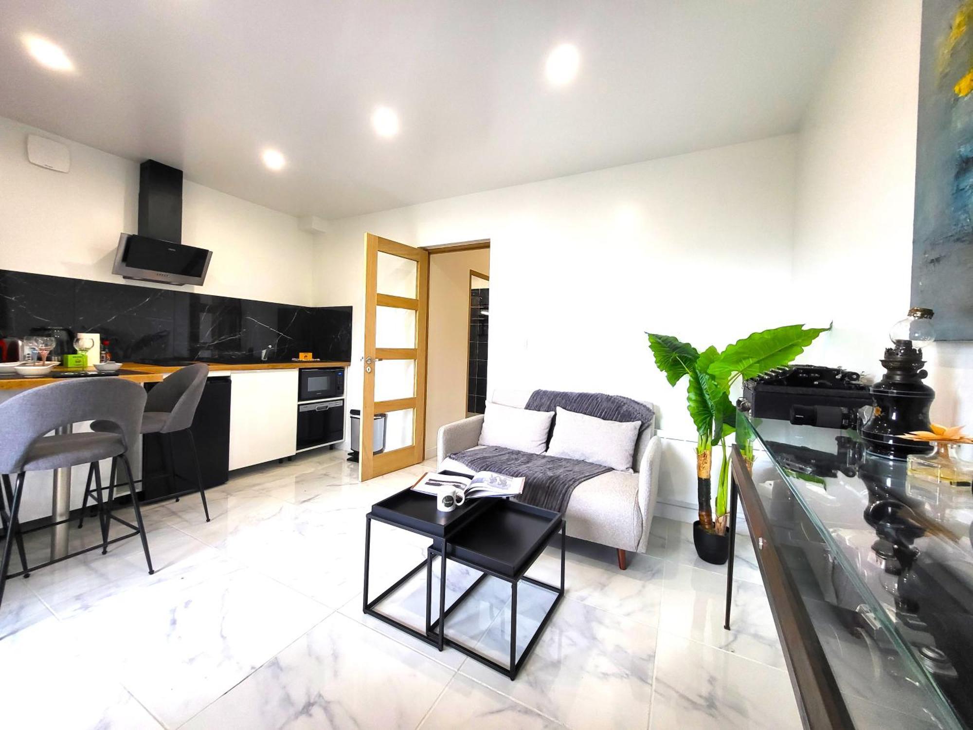 Le Bellevue - Beaux Appartements Avec Vue Splendide Palaiseau Exterior photo